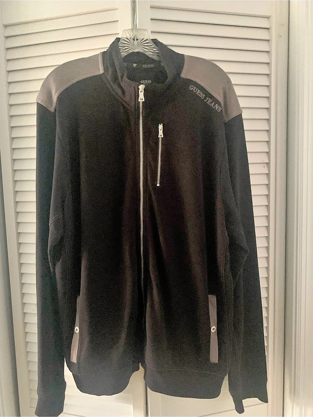 Guess Men's Black Jacket Size Large Like New